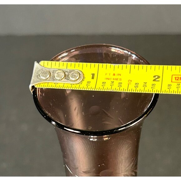 Vintage Purple Amethyst Blown Glass Bud Vase 8'' Etched Cut Dot & Leaf Pattern - Picture 6 of 6